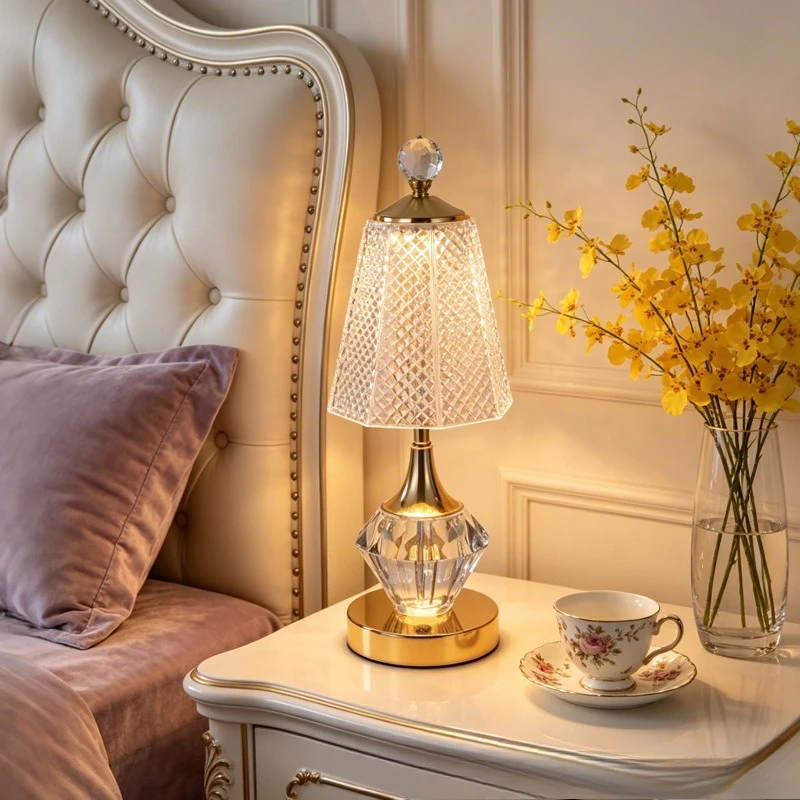 American Crystal Touch USB Desk Lamp Beside The Bed Living Room and Sofa Homestay Affordable Luxury Decorative Reading Fixtures