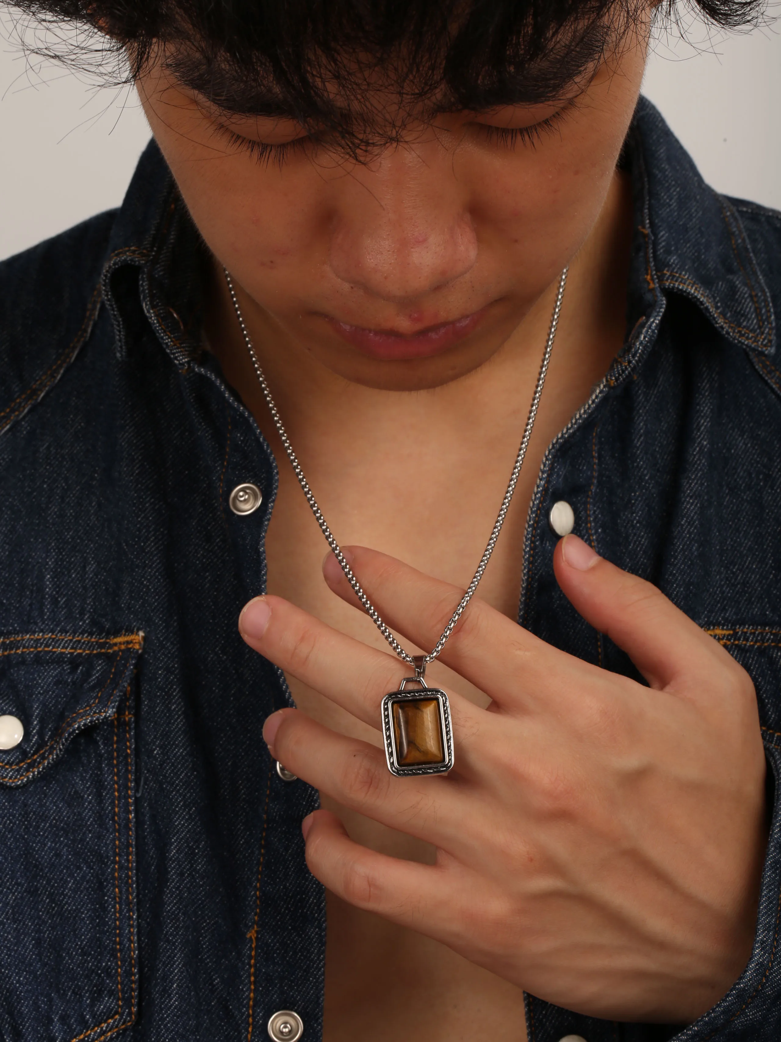 

1PC Fashion Vintage Square Natural Tiger Eye Stone Necklace for Men Jewlery，Birthday Gift for Him