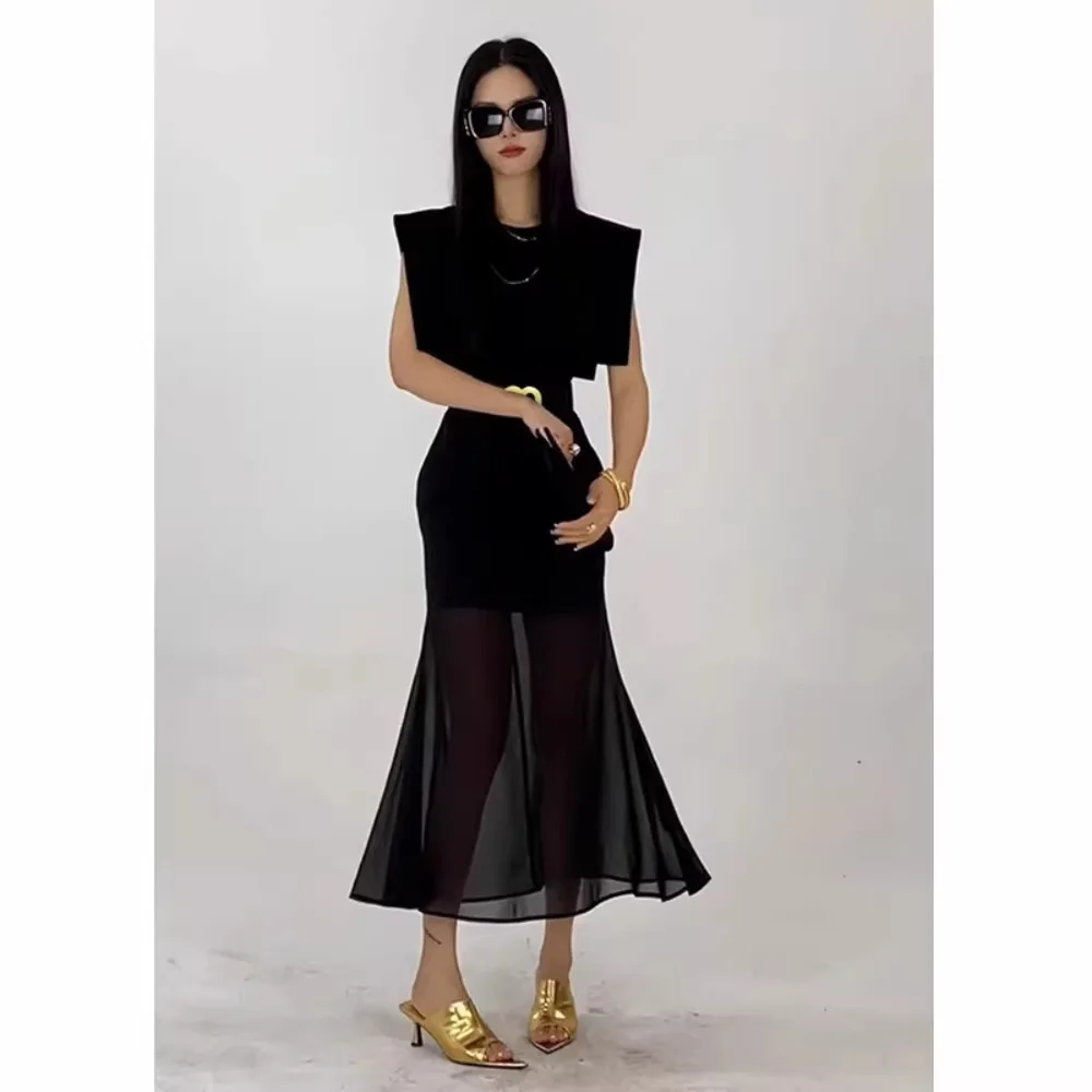 Elegant Black Dress Women's Style Hepburn Aesthetic High Waist Straight Cut Sleeveless Polyester Fabric Medium Length Dress