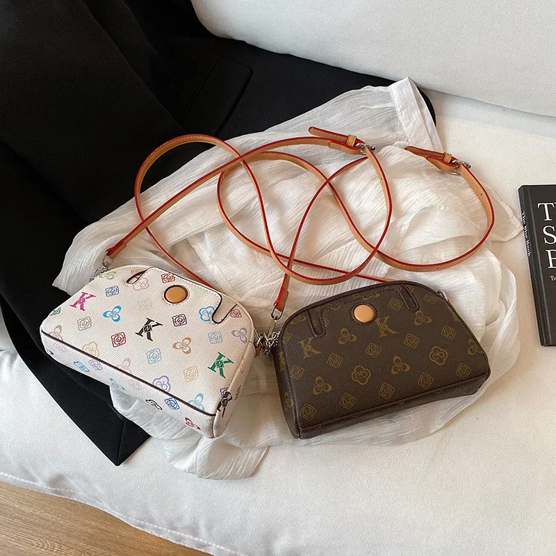 

Trendy Sophisticated Women's Shoulder Bag Leather Crossbody Messenger Tote Handbag By Famous Designer For Elegant Ladies