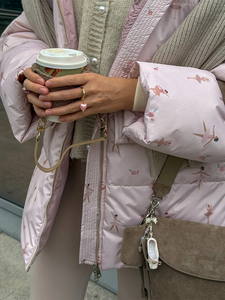 معاطف قطنية فضفاضة دافئة مطبوعة باللون الوردي أنيقة للنساء بسحاب عصري وأكمام طويلة مع قلنسوة ملابس نسائية غير رسمية للتنقل في الشارع