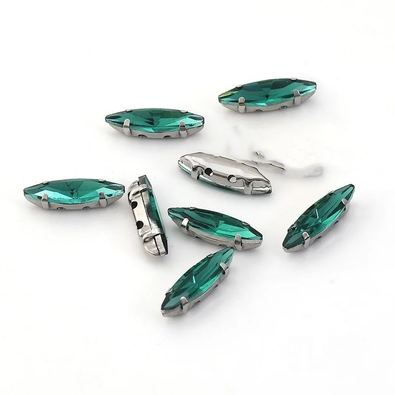 10x35mm 4x15mm Navette stenen Kerst stijl witte k klauw instelling voor sieraden of jurk tassen opnaaien