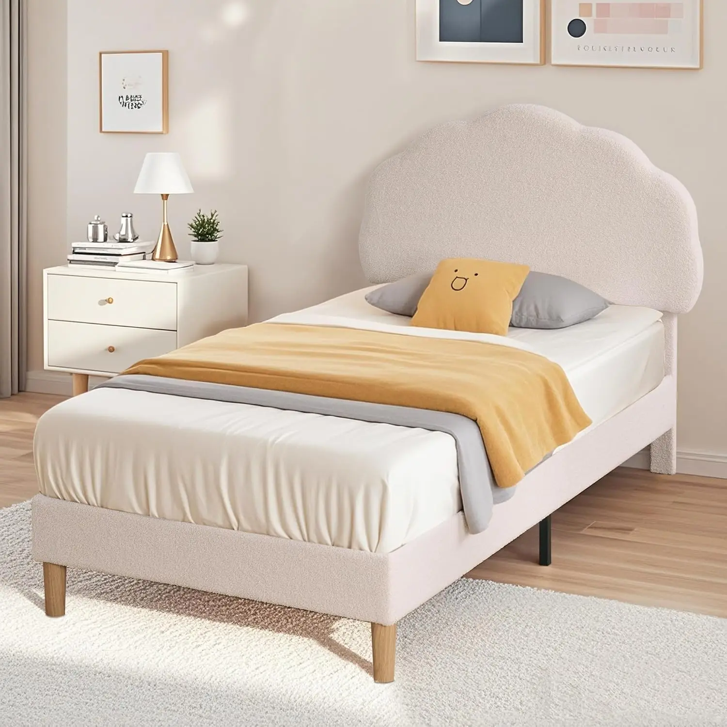 Twinsize bedframe, gestoffeerd platformbedframe met in hoogte verstelbaar hoofdeinde van pluche stof, sterke houten lattenbodems, nr