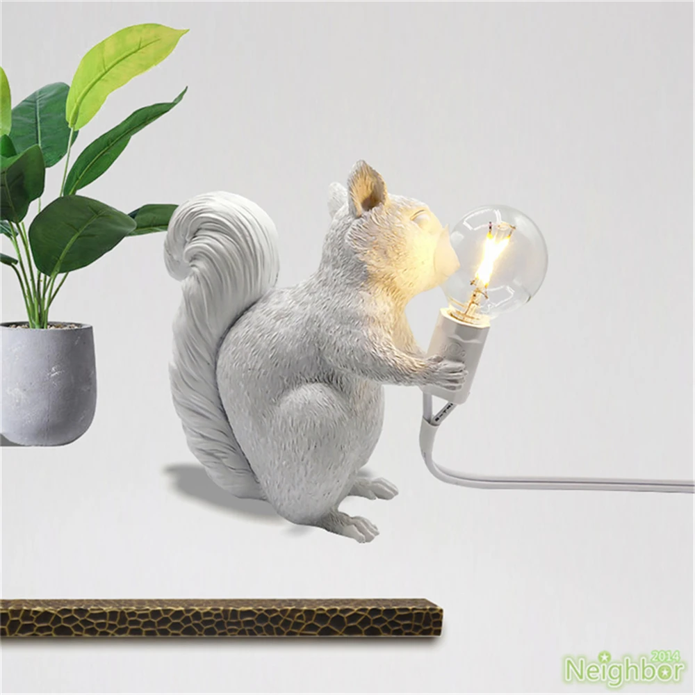 

Creativity Squirrel LED table lamps Desk Lights art Desktop decor for living room Lighting Fixture Bedroom Bar nightstand lamp