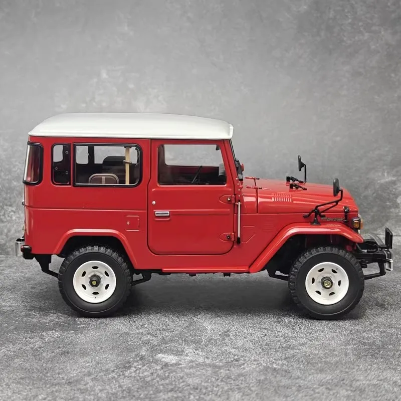 KYOSHO 1/18 LC40 Land Cruiser 40 van BJ42V alloy simulation car model