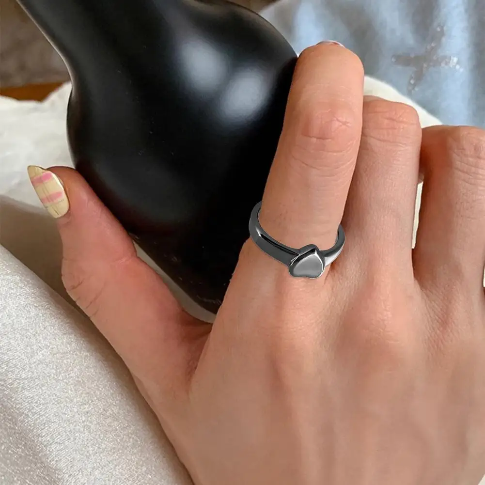 Adult Ring Retro Polished Titanium Steel Heart Knuckle Ring Simple Style Anti-rust Thumb Band Lightweight Multi-size Finger