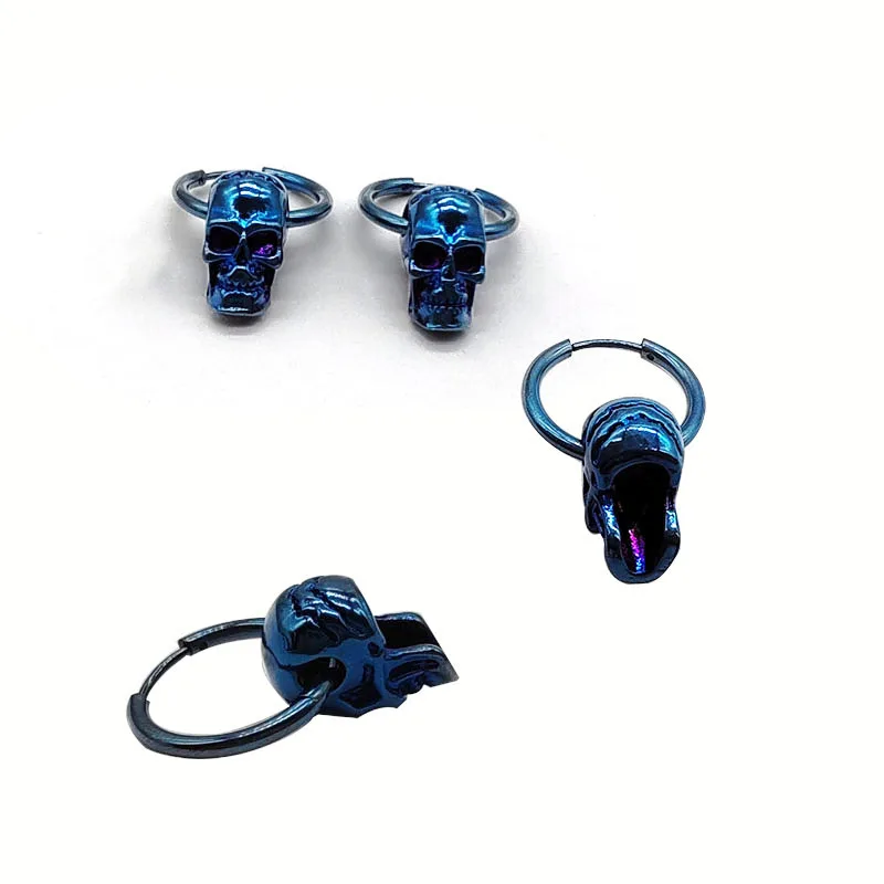 زوج من الأقراط المعلقة بتصميم جمجمة زرقاء للرجال، هدية إبداعية من النحاس للهالوين، على الطراز القوطي العصري للنساء اليومي