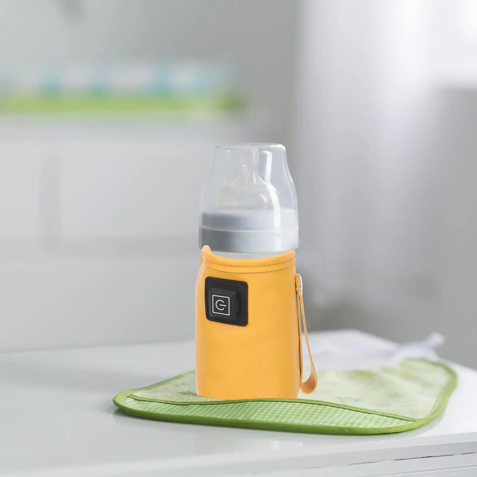 

Portable USB Bottle Warmer for Baby Feeding Milk Travel Fast Heating with 3 Temperature Modes Compact Design Ideal Gift