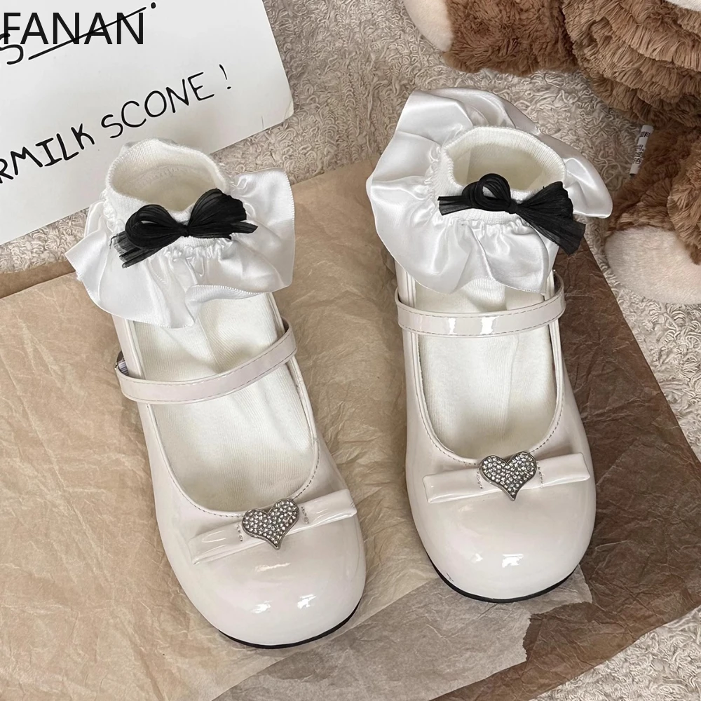 

2025 New Lolita Low Heel Leather Shoes Women Bow Mary Jane JK Uniform Platform Flats Black Elegant Love Sandals