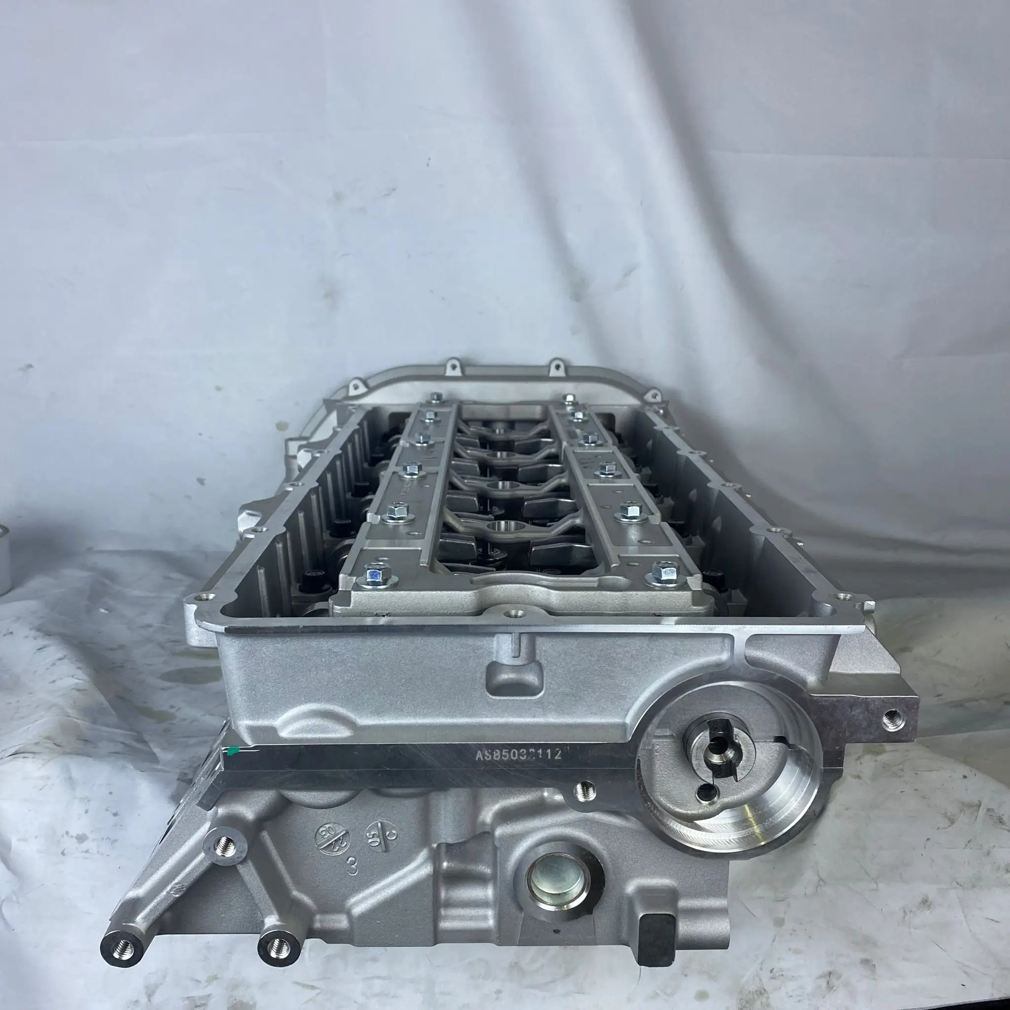 Low price, top quality, best choice P5AT cylinder head complete Mazda BT50 BT-50 car complete cylinder head