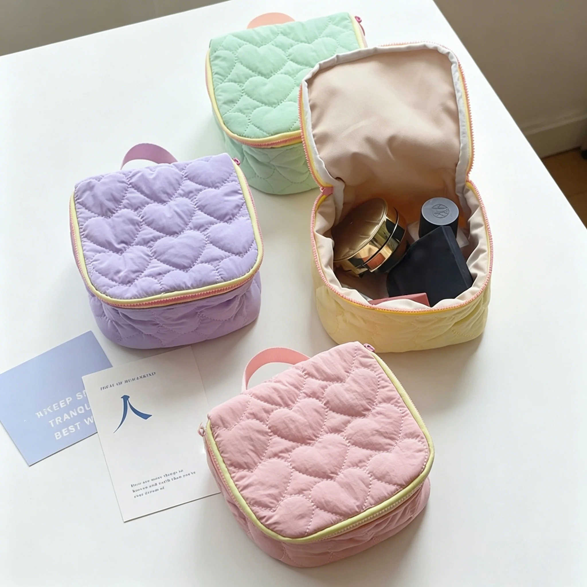 Portable Travel Cosmetic Bag Handheld Wash Bag Breathable Wear-resistant Small Makeup Storage for Lipstick Eye Shadow Organizer