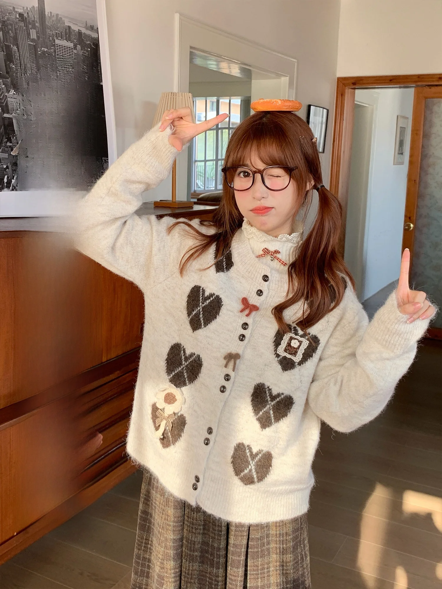 

Cute BibiBency Bear Aun's Autumn Winter New Sle Small Size Women's Knitted Open Cardigan with Ruffle Collar Oaeal Heart...