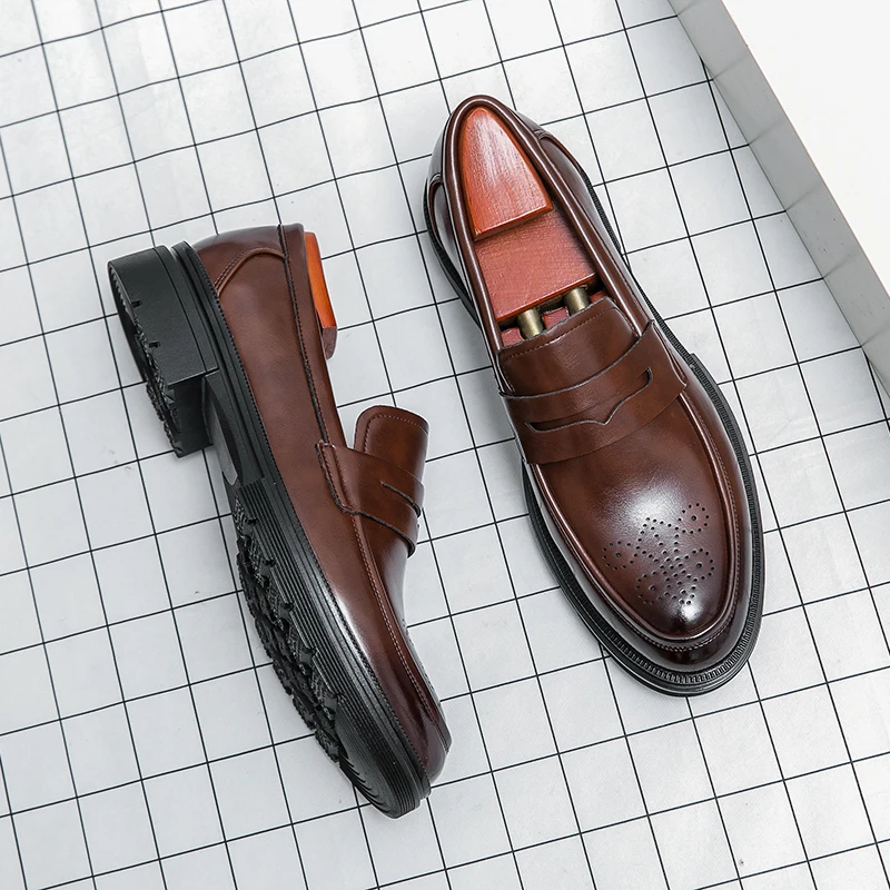Spring Luxury Thick soled Casual Shoes Men\'s Black Penny loafers men Brown Business Office Dress Shoes for Mentênis masculino