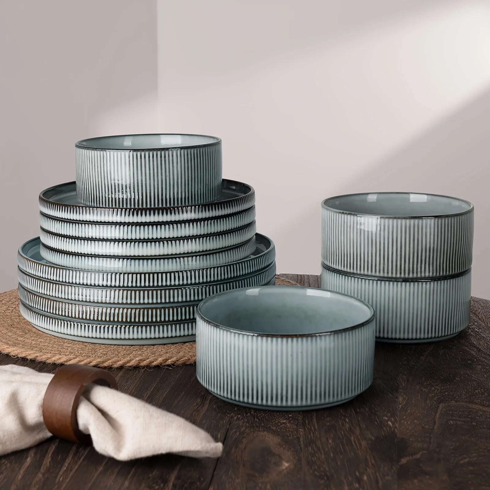 

12pcs Stoneware Dinnerware Sets, Round Plates And Bowls Set for 4, Ribbed, Dishwasher And Microwave-safe, Smoky Blue
