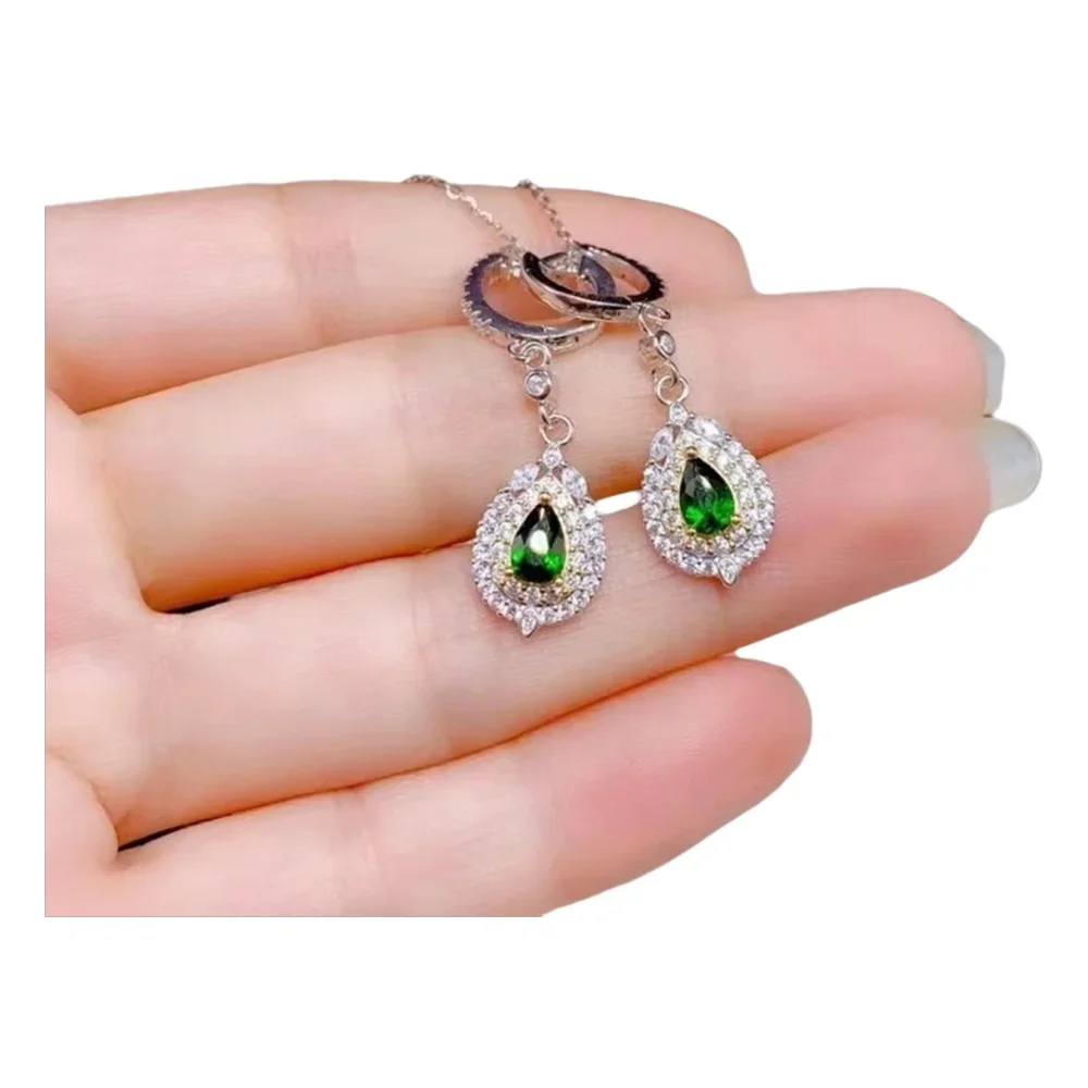 

KJJEAXCMY-925 Sterling Silver Inlaid Natural Diopside Earrings for Women, Popular Water Drop Gem Earrings, Fine Jewelry, Popular