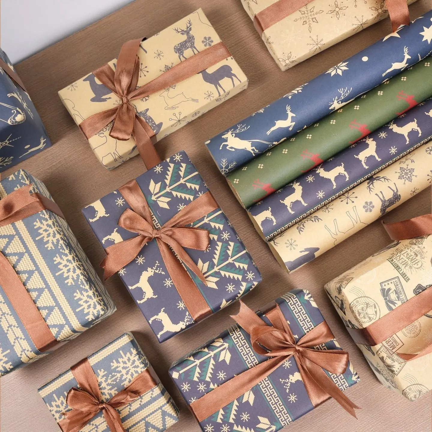 Série de papel de embrulho kraft de Natal, usado para decoração de caixa de presente, formas de rena e árvore de Natal, materiais ecológicos e presente de Natal reciclável! (Tamanho 50Cm*70Cm)