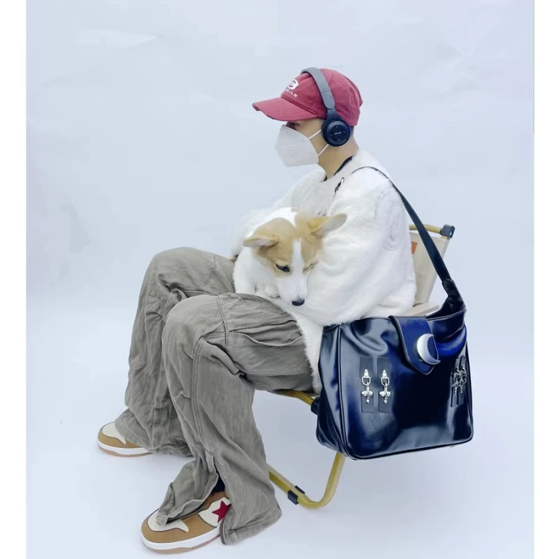 Original Niche Futuristic Metal Moon Bags Large-capacity Versatile Locomotive Bag American Genderless Retro Messenger Bags