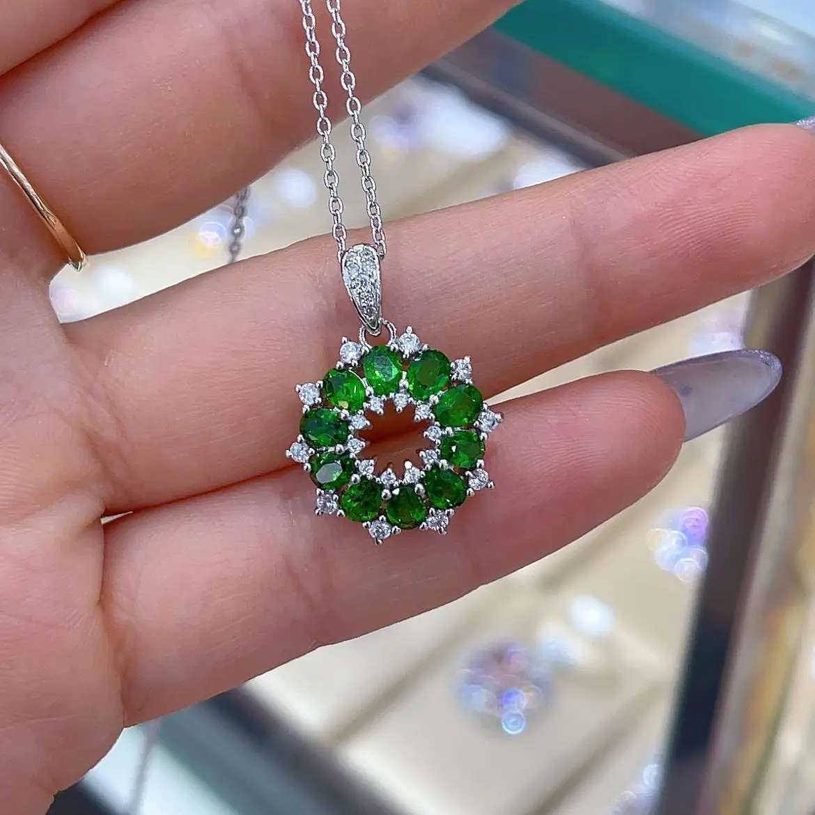 ZECAA Diopside Jewelry Woman Diopside Pendant With Natural Diopside Stone 3*4mm Lady Diopside Pendant Jewelry For Woman Gift