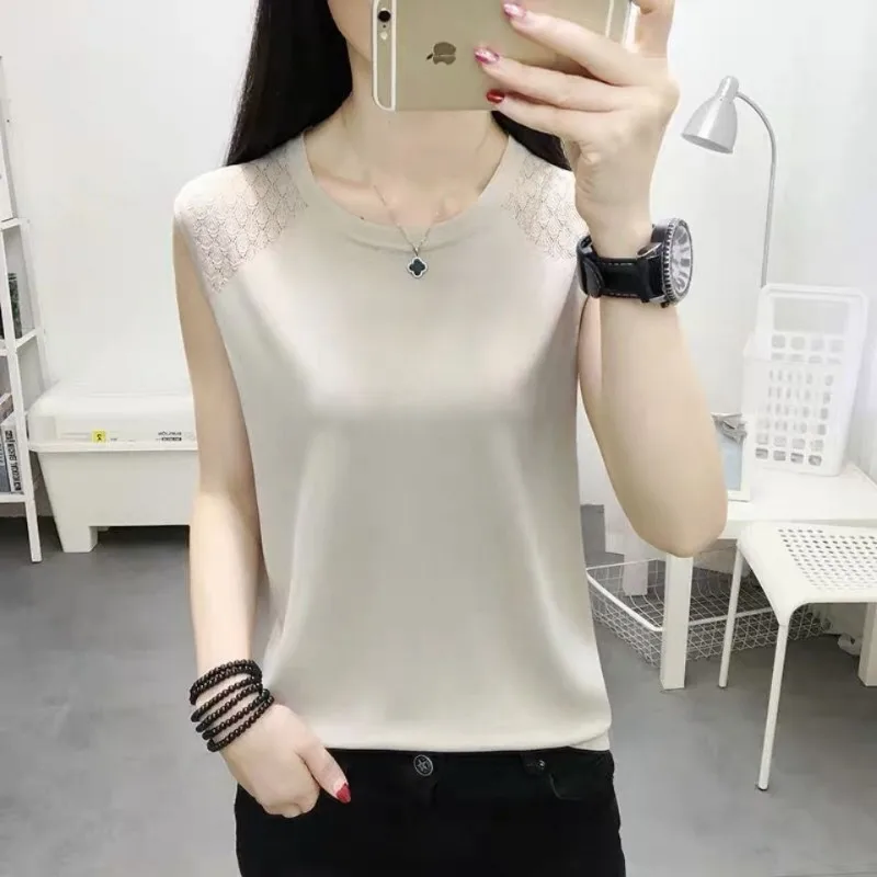 Spring Summer 2026 Women's Street Style Loose Knitted Base Shirt Hollow out Sleeveless Tank Top Slimming Effect Color Q486