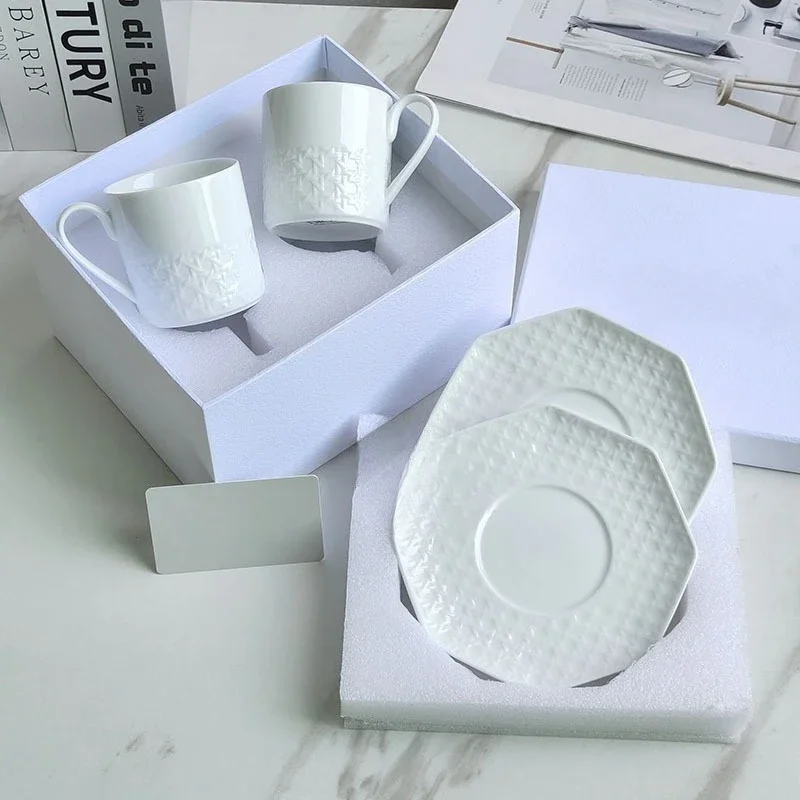 Embossed Rattan Pattern Bone China Coffee Cup And Plate Set Gift Box High-End Wedding Gift Perfect For Moving Into A New Home