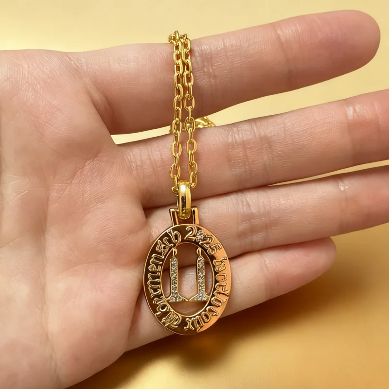 880818 Collana stile idol GD con diamante 2025 G-Dragon Stesso stile Collana margherita Accessori decorativi Giocattolo Regalo per ragazze