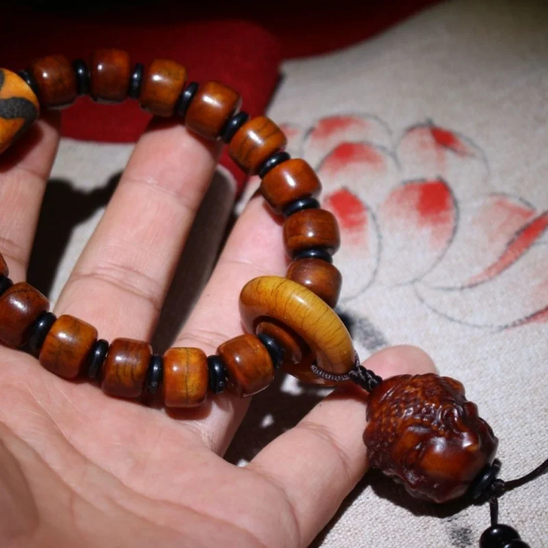 

Буддийские аксессуары: браслет из костяных бусин яка, культурные бусины