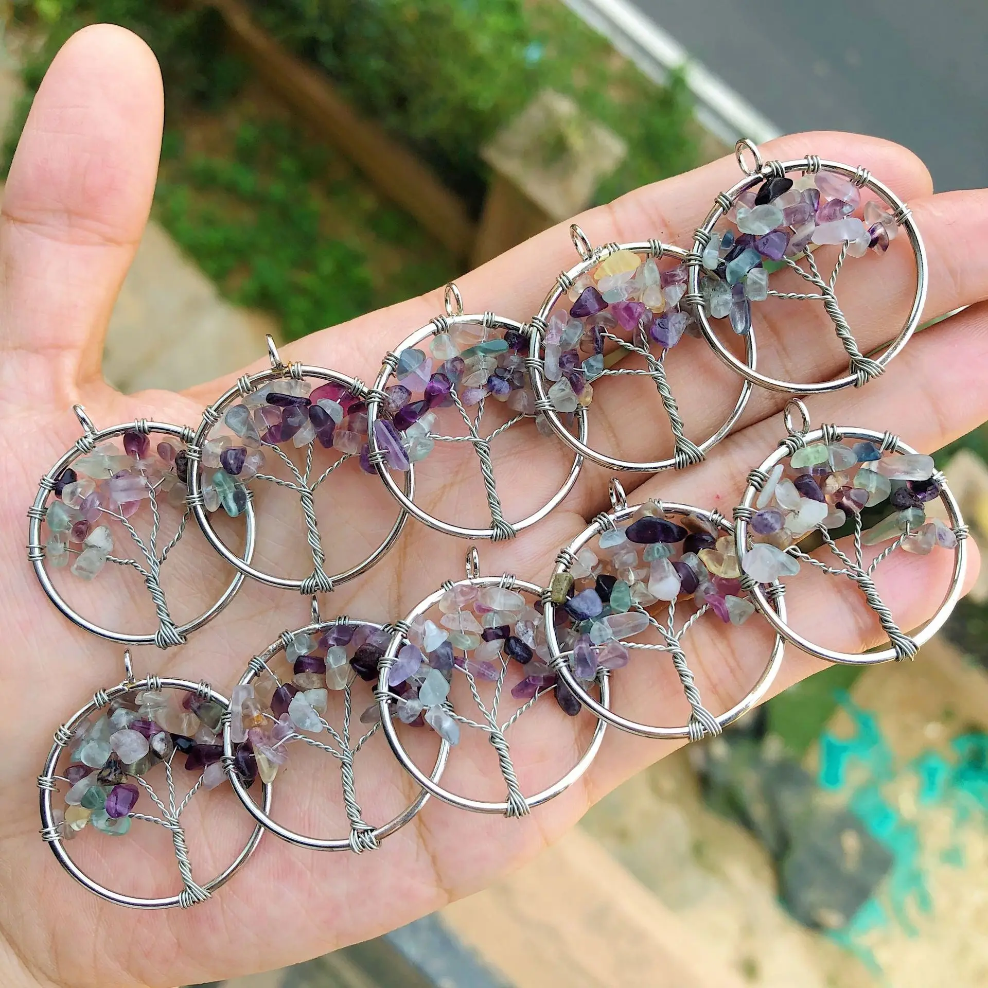 

12pcs 30mm Wire Wrap Chip Stone Beads Tree of Life Natural Pendant Fluorite Healing Crystal Charms Jewelry Making Gift Wholesale