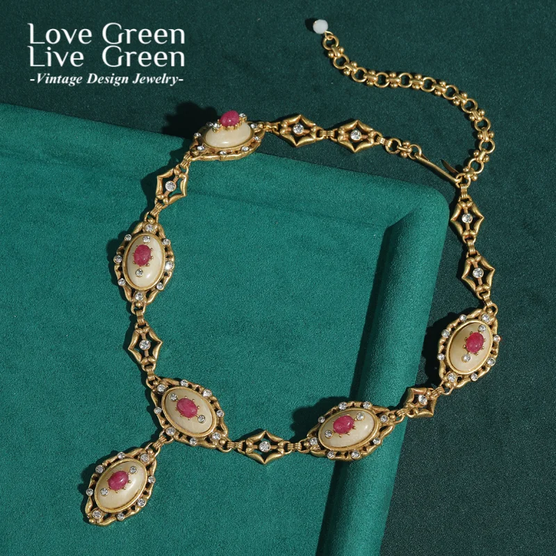 Vintage Antique Natural Stone Pink Necklace Gold Color Rhinestone Jewelry Luxury High Quality Party Designer For Woman 2026 New