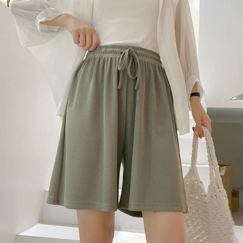 Elastic Waist Shorts Women Summer Solid Simple All-match Casual Baggy Straight Thin Cozy College Korean Style High Street Chic