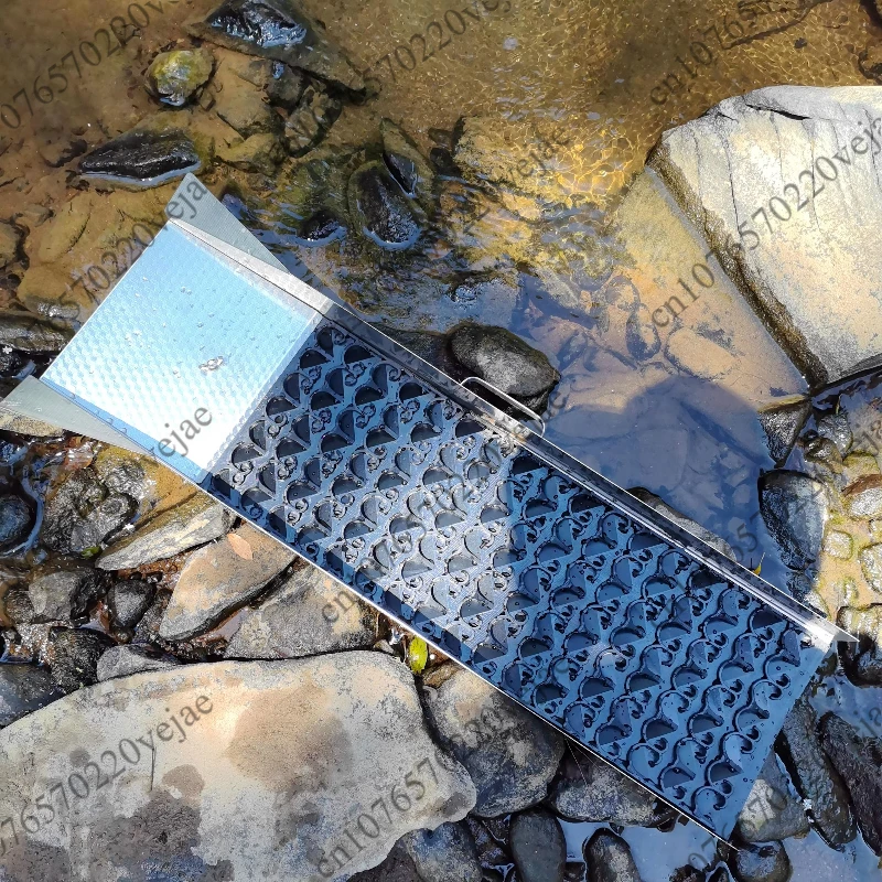 

Outdoor Portable Sluice Box - Unpowered Washing Chute with Rubber Mats | Manual Placer Panning Tool