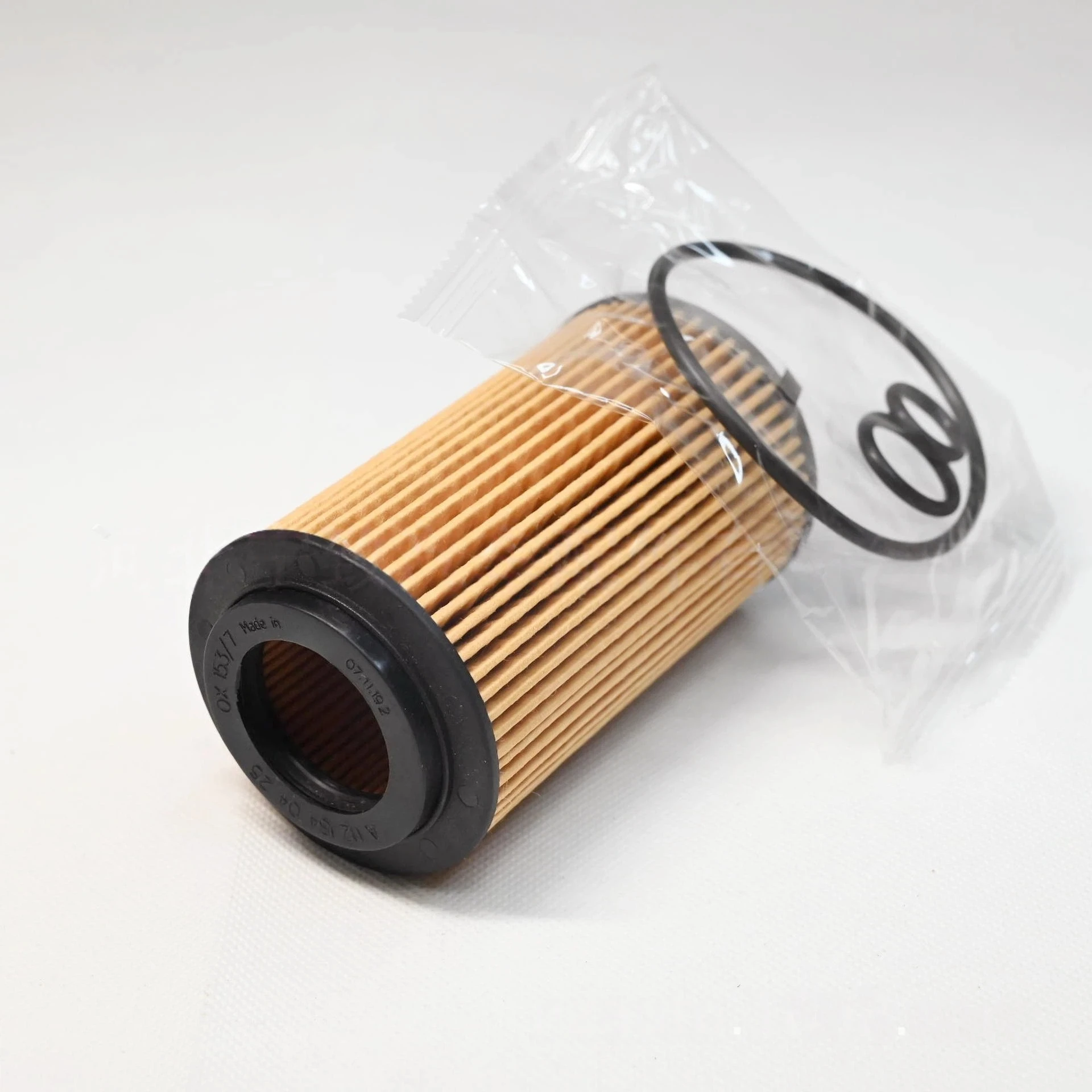 1/6/10PCS Car Oil Filter A6511800109 For W176 A180 W246 B200 W204 W205 C200 W212 E220 GLA200 GLC220 GLK CLA/S B906 Engine OM651