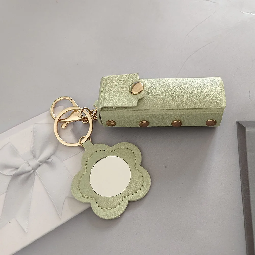 Przenośny etui na szminkę, mini torebka z PU skóry z kwiatowym lustrem, brelok do kluczy z lusterkiem do makijażu, zawieszka do plecaka, breloczek, prezent