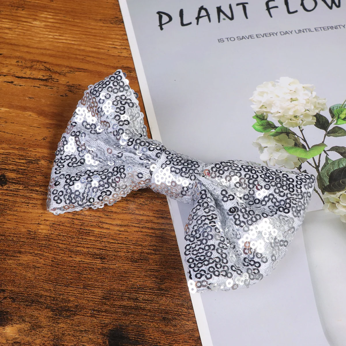 

3Pcs Bowknot Hairpins Sequined Clips Perfect Christmas Costume Party Decoration Girl Bowknot Hair Pins Hair Clips