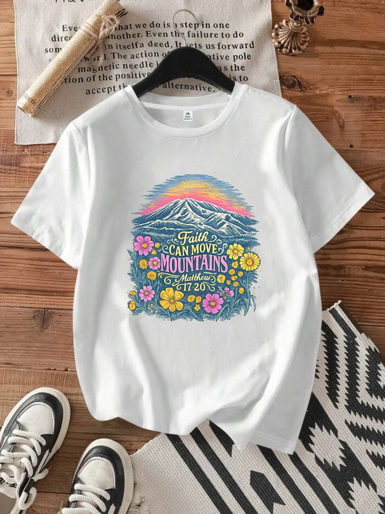 

【WDS0041】Plus size women's round neck short sleeve T-shirt with elastic half sleeves and trendy prints
