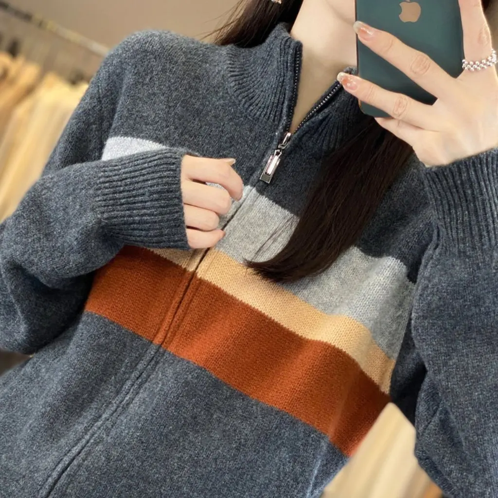 

Women's Cashmere Zipper Cardigan Fashionable Collar Contrast Color Wool Knitted Sweater Jacket