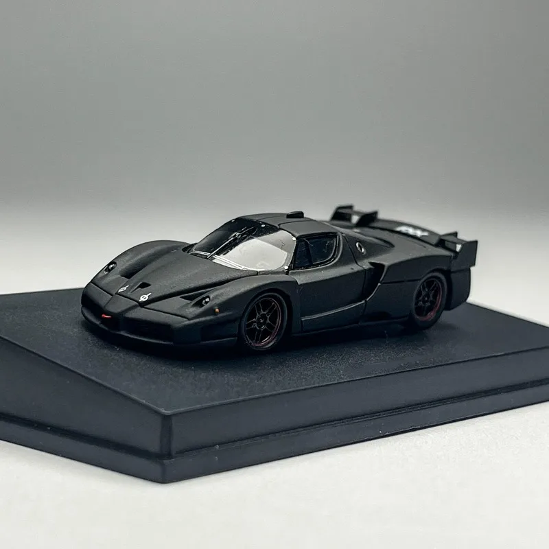 متوفر: 1:87 FXX نماذج سيارات من الراتنج المحاكاة المصبوبة، ألعاب للأولاد، هدايا للأطفال، زخارف قابلة للجمع للبالغين.