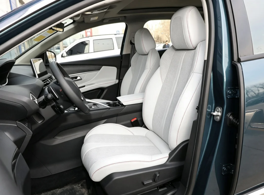 Für Peugeot 5008 2017~2023 Maßgefertigte Autositzbezüge Luxuriöses Nappaleder 100% Passgenau Innenausstattung 360 ° Vollständige Abdeckung – Detail 8
