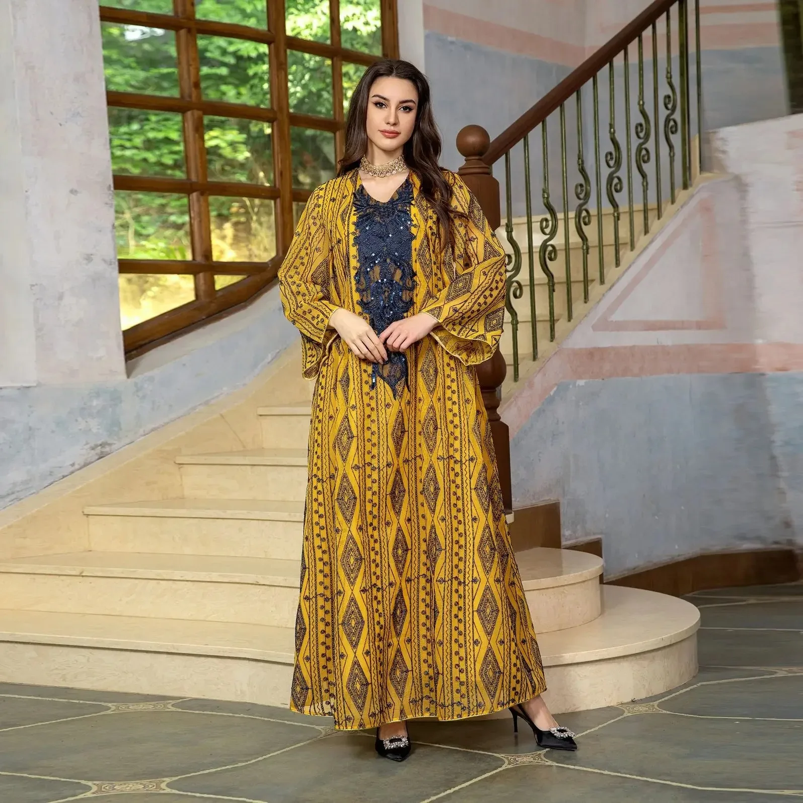 

Saudi Dubai Abayas Evening Gown Women Muslim Dresses High Quality Sequins Women African Robes Islam Clothing Abayas for Women