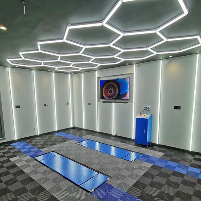 High-strengh Best Selling Interlocking Garage Floor Tiles/Removable Interlocking Floor Mats For Warehouse plastic flooring