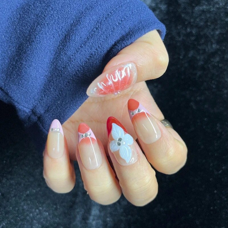 

10 шт., 3D цветочный пресс для ногтей в форме миндаля, персиково-розовый омбре со стразами, милые элегантные накладные ногти ручной работы для женщин