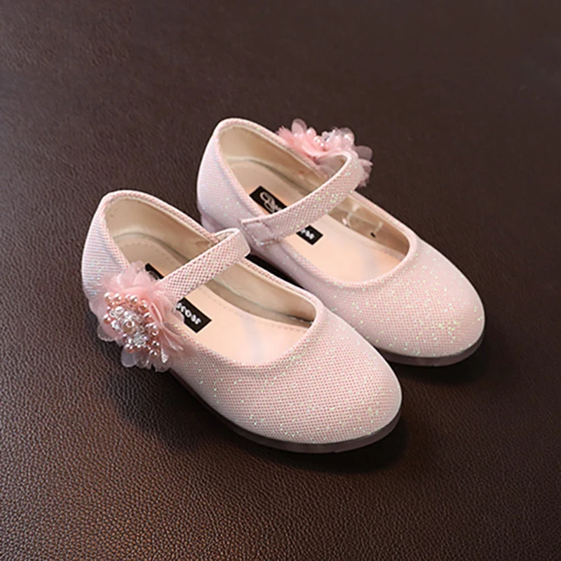 Bambini ragazze primavera autunno moda principessa scarpe in pelle suola morbida fiore di perle Design scarpe da ballo bambini ragazze fagioli