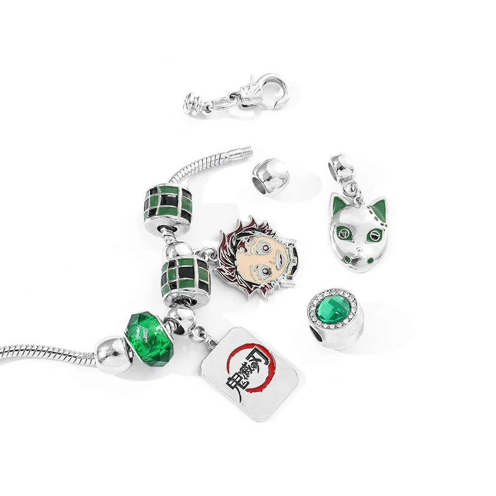 Anime Cosplay Accessory Kimetsu No Yaiba Demon Slayer DIY Charm Bracelet Tanjiro Pendant with Green Crystal Beads Wrist Bracelet