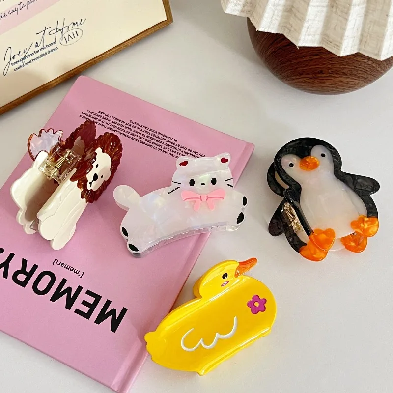 

2026 New Cute Cartoon Penguin Duck Cat Animal Acetate Hair Claw Sweet Girls Non Slip Trend Styling Fashion Hair Accessories