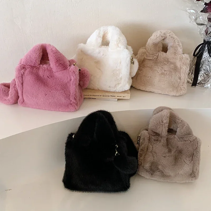 Luxury Faux Fur Women\'s Shoulder Bag Solid Color Soft Plush Ladies Crossbody Bags Simple Fluffy Tote Female Furry Handbags Purse