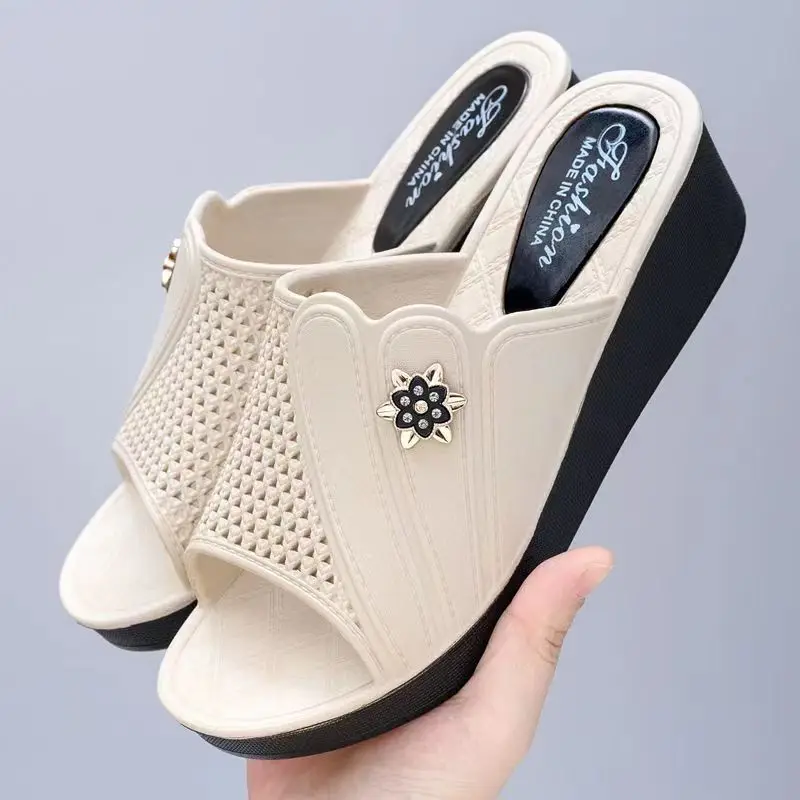 

New Women's Summer One Word Hollow Out Wedges Slippers Soft Sole Non Slip Breathable Home Slippers Outdoor Slipper Mom's Sandals