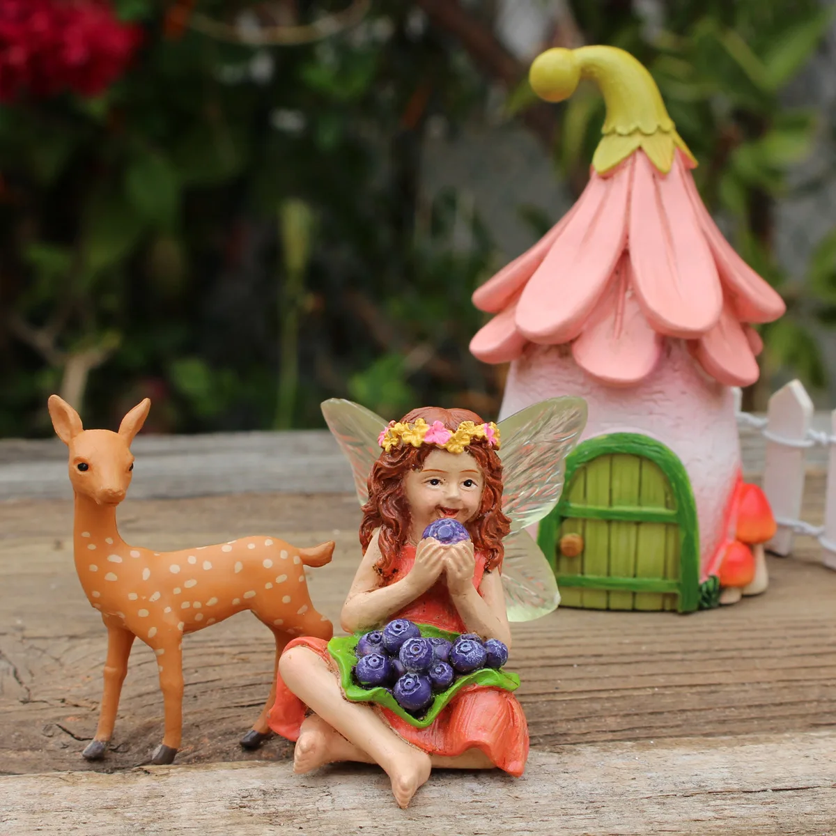 

4pcs/set Resin Fairy Garden Figurines - Handmade Outdoor Decor for Patio & Balcony
