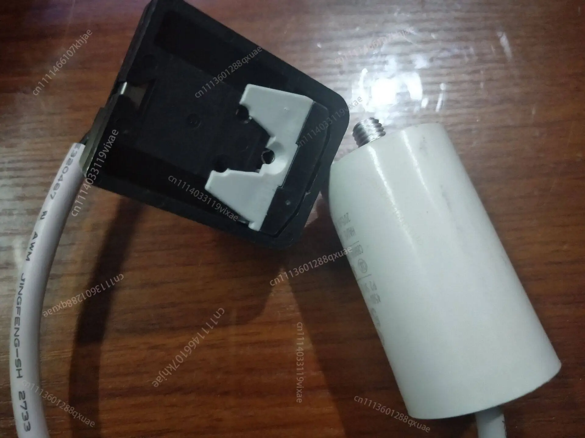 

Конденсатор PTC 6sp9015 +5UF НОВЫЙ для холодильников Haier, пусковой конденсатор