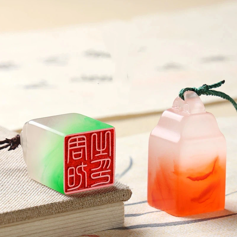 Colorful Resin Customized Name Stamps Chinese Character Name Seals Scrapbook Calligraphy Painting Logo Stamps Creative Gifts