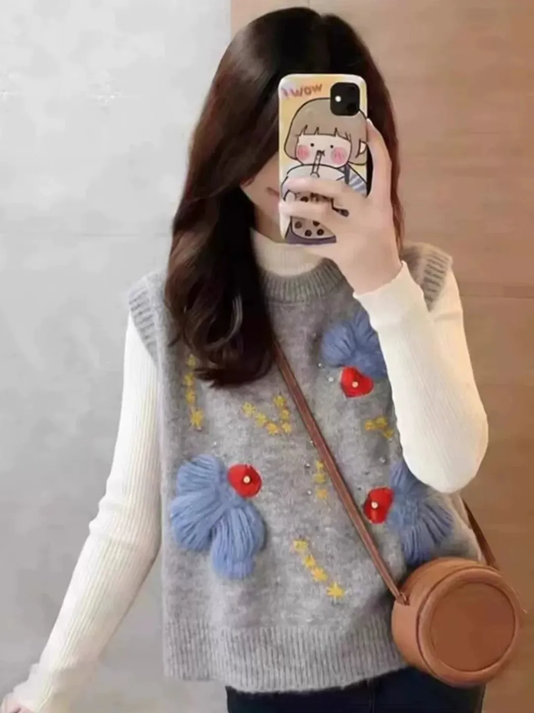 Korean Style Heavy Embroidery Knitted Fish Scale Vest Sweater Women's Sleeveless round Neck Overhead Jacket Top for Autumn