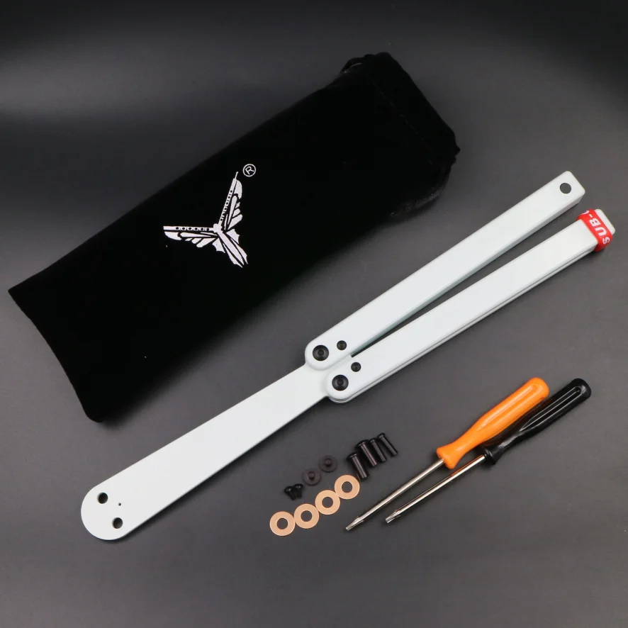 Squiddy Practice プラスチック 未剃り折りたたみポケット EDC